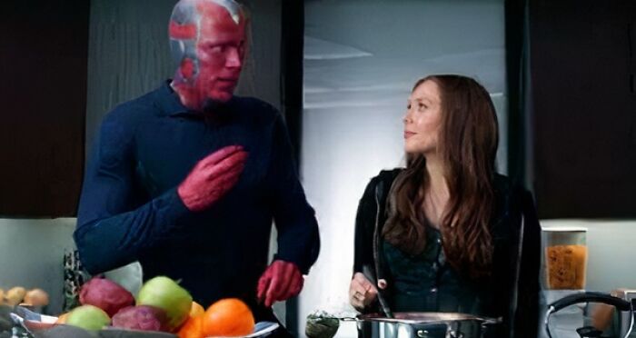 In Captain America: Civil War, Vision Uses A “Pinch” Of Paprika To Make Paprikash. This Is Wrong Because Paprikash Requires A Metric C**p Ton Of Paprika