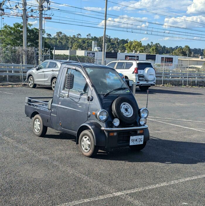 Reject The Yank Tank, Embrace The Midget Ute