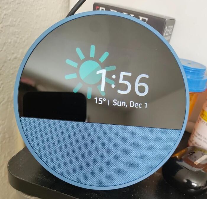 Smart display showing time and weather; one of the best gadgets for 2025.