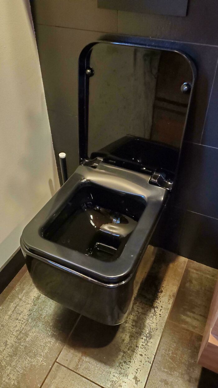 Square Toilet Is Really Uncomfortable