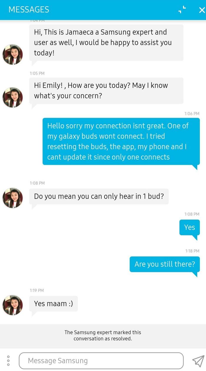 Chat support response about Samsung earbuds issue, showing infuriating replies marked as resolved.