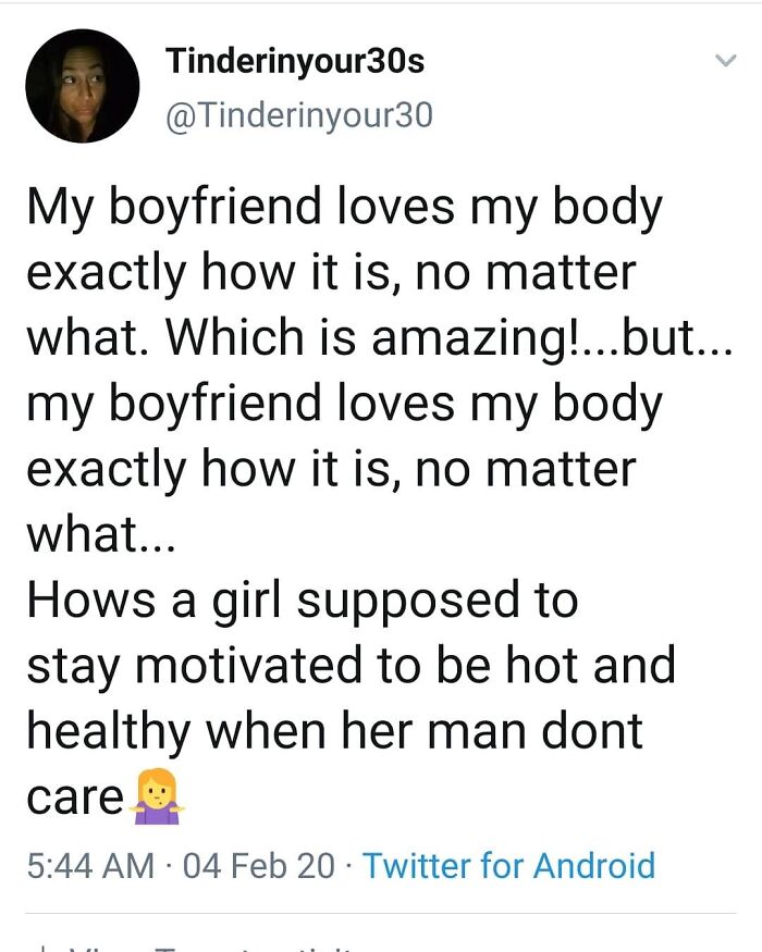 Funny tweet about dating in your 30s, expressing challenges of staying motivated in a relationship.