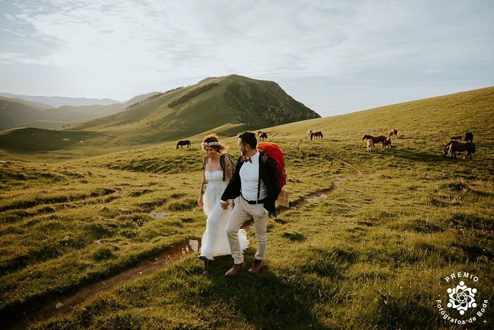 Love On The Trail! By Jordi Costa