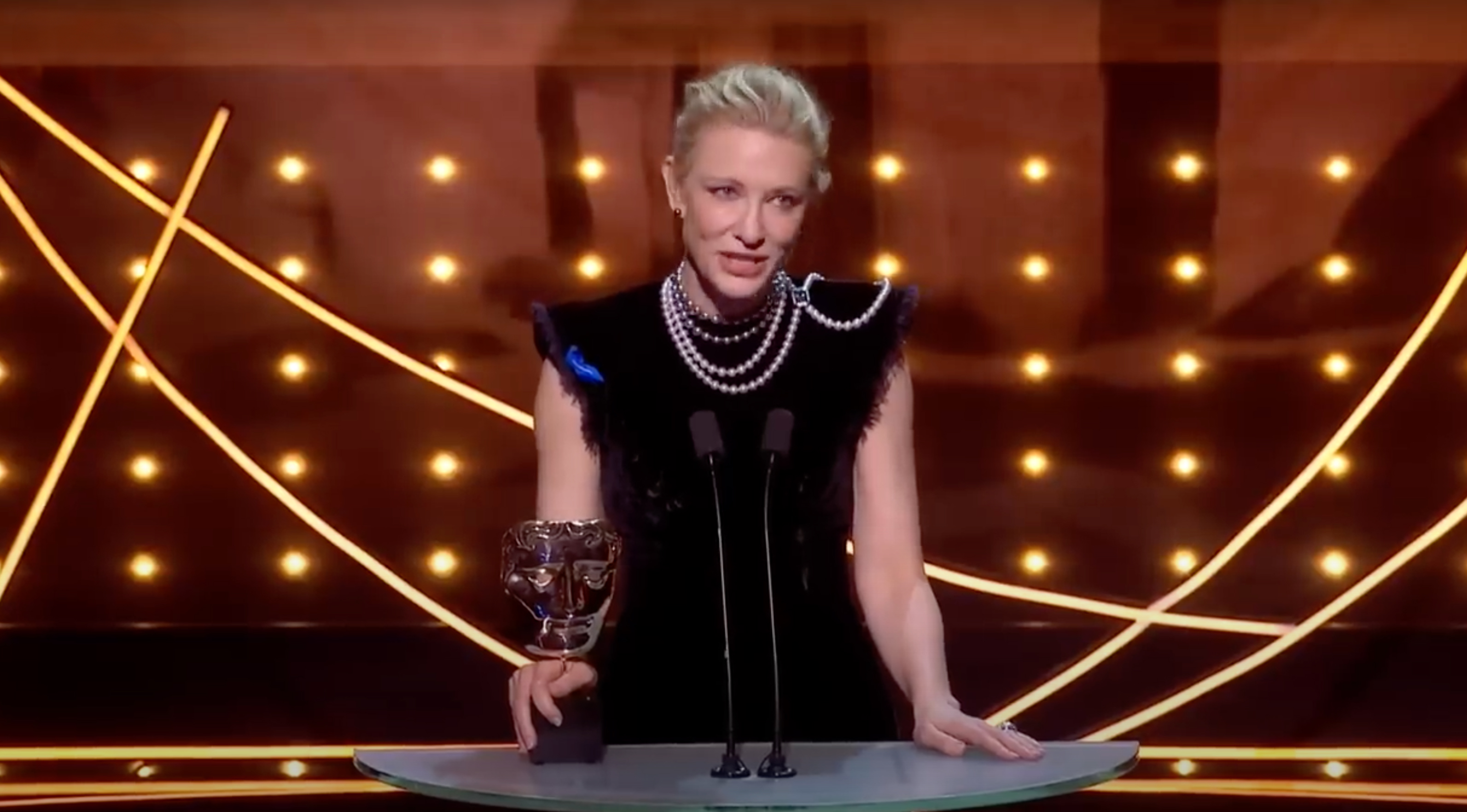 “Recycling Queen”: Cate Blanchett Re-Wears Custom Louis Vuitton Dress To The Golden Globes