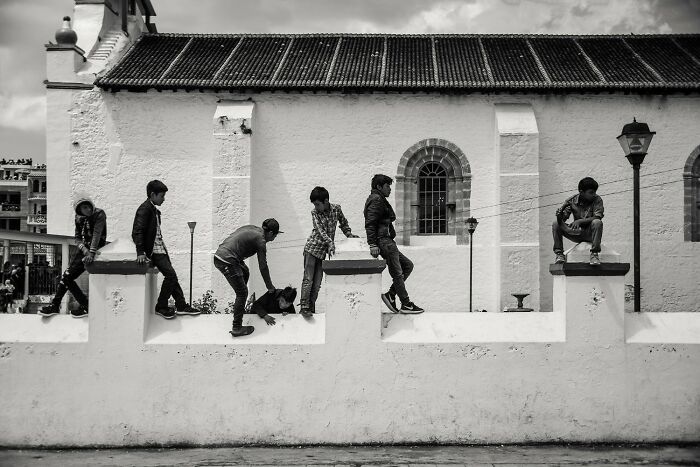 Photographer Of The Year - Street: Children Of The Wall By Alonso Oliveros