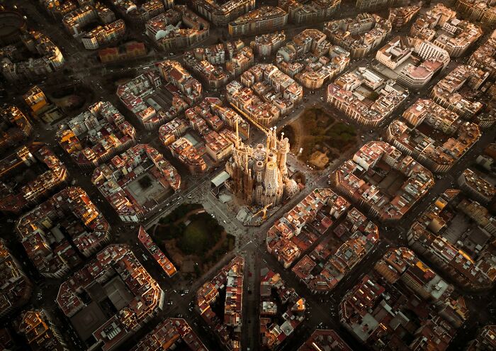 Photographer Of The Year - Aerial: Barcelona's Timeless Heart By Henry Do