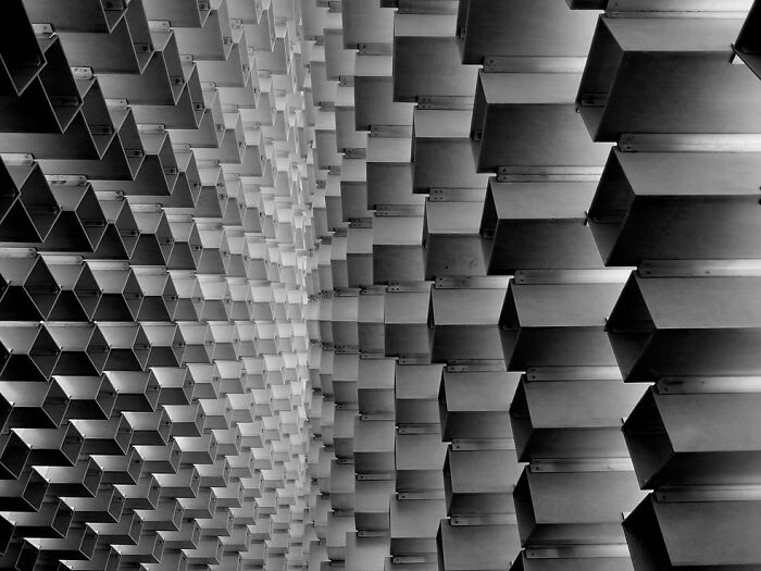 Geometric patterns in black and white, showcasing a winning photo from The Artist Gallery Awards 2024.