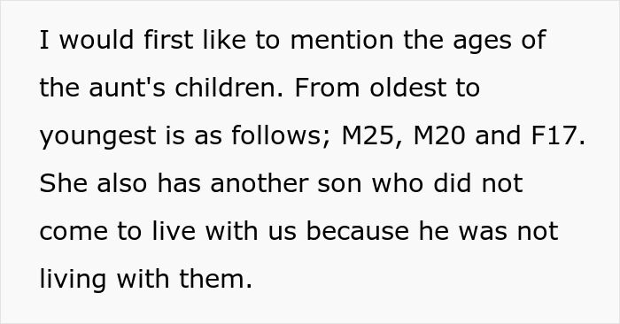 Text discussing ages of aunt's children: M25, M20, F17, and another son, in context of considering suing husband's family.