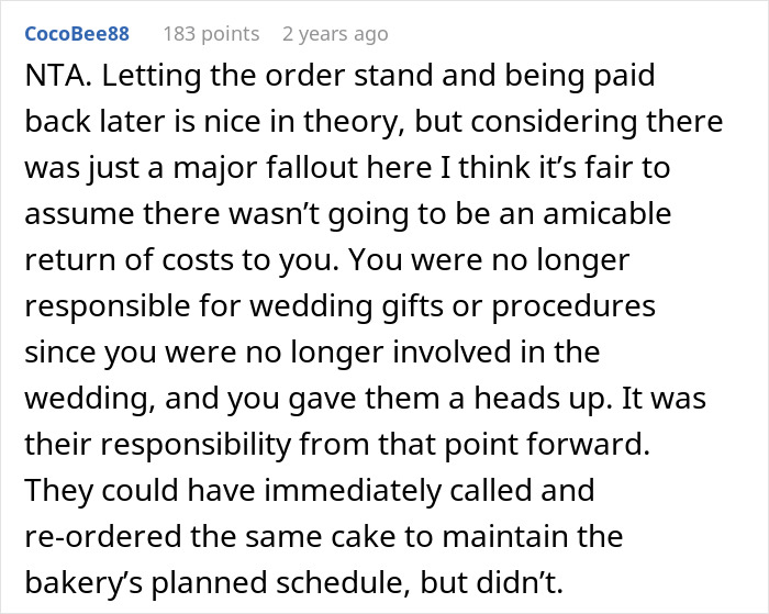 Reddit comment discussing canceled wedding cake order due to a fallout.