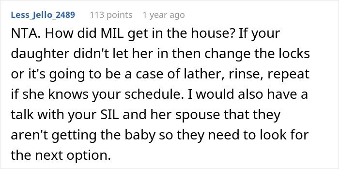 Comment about a mom defending a daughter from grandmother's attempt to take her baby.