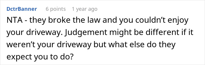 Text comment about car driveway block legality and judgment issues.