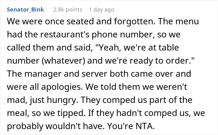 Text post about being forgotten at a restaurant and tipping after receiving a comp.