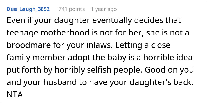 Text screenshot of a supportive comment defending a teenage mom's right to keep her baby.