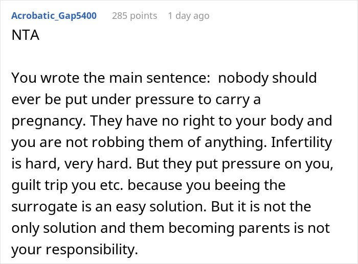 Reddit comment discussing pressure on a woman to be a surrogate after planning a hysterectomy.