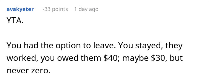 Reddit comment discussing tipping and service responsibility.