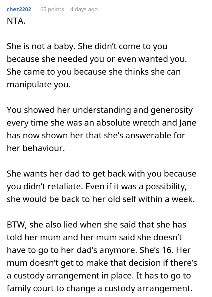 Reddit comment discussing teen's behavior towards dad's ex-girlfriend.