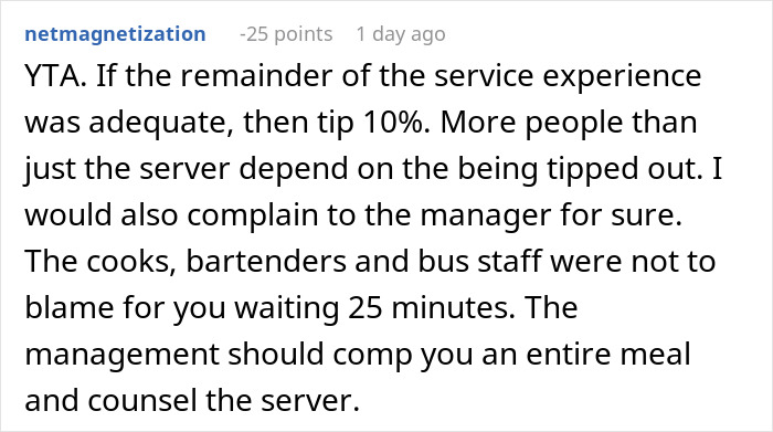 Comment discussing tipping and service experience after staff forgot about customers.