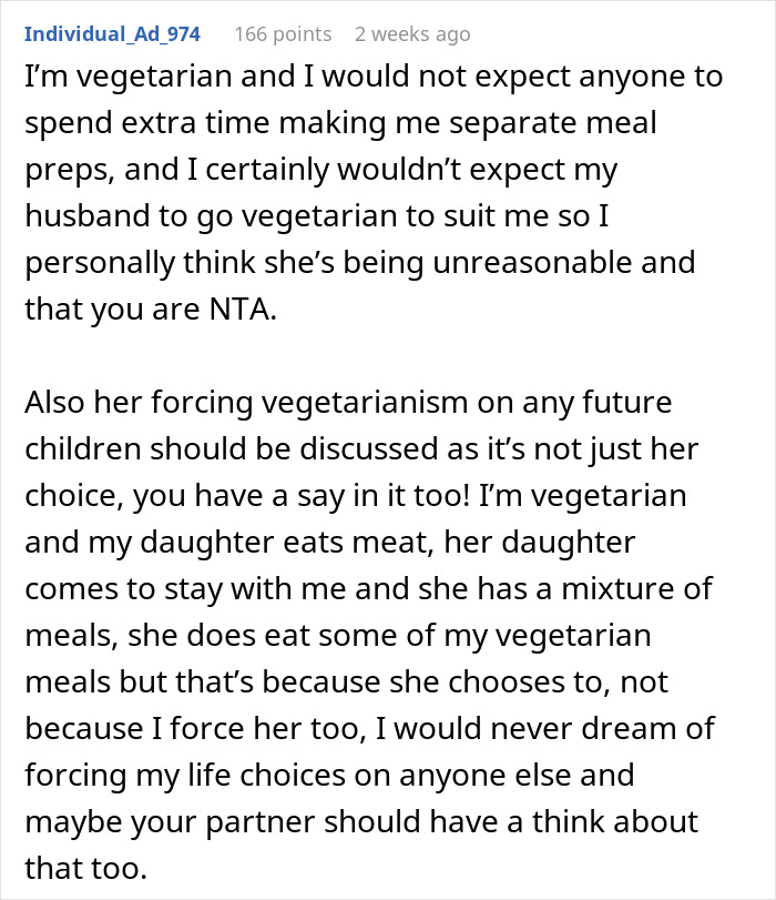 Vegetarian wife debates meal prep expectations in a Reddit comment thread on lifestyle choices.