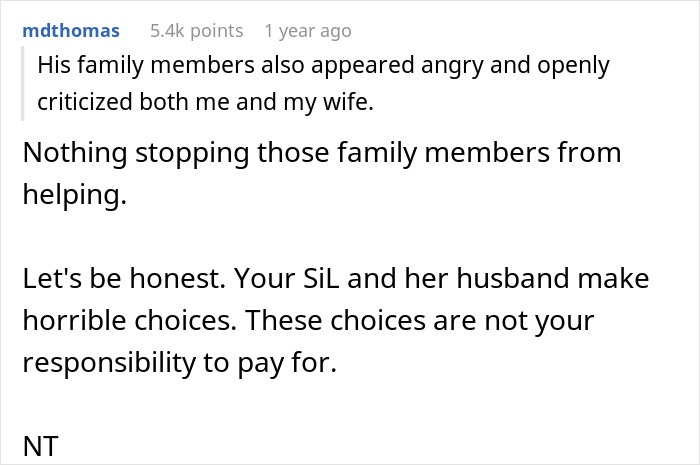 Reddit comment discussing family tensions and hospital expenses for a sister\'s childbirth.