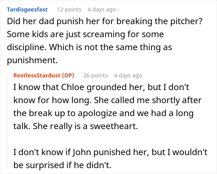 Reddit discussion about a teen dealing with her dad's new girlfriend and his ex-girlfriend's involvement.