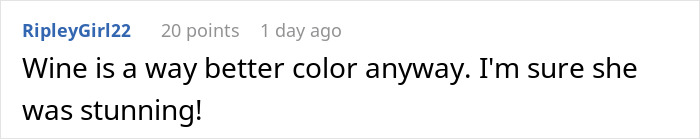 Comment discussing wedding colors and a stunning appearance.