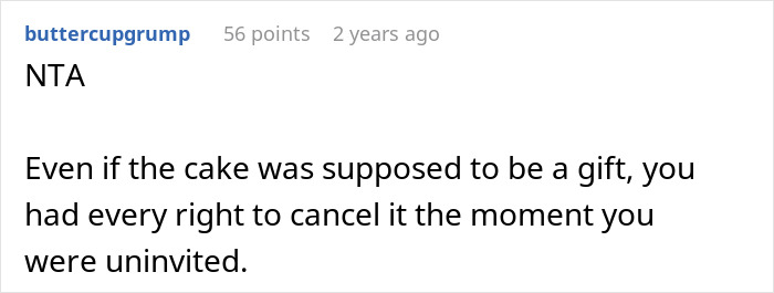 Reddit comment discussing a wedding cake cancelation after an invitation was rescinded.