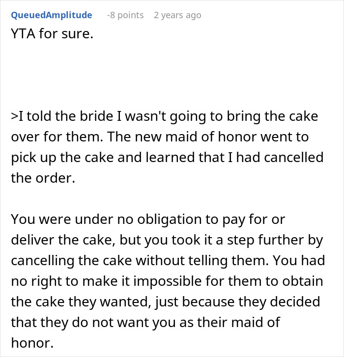 Reddit comment discussing a bride's canceled wedding cake order by ex-BFF after being uninvited.