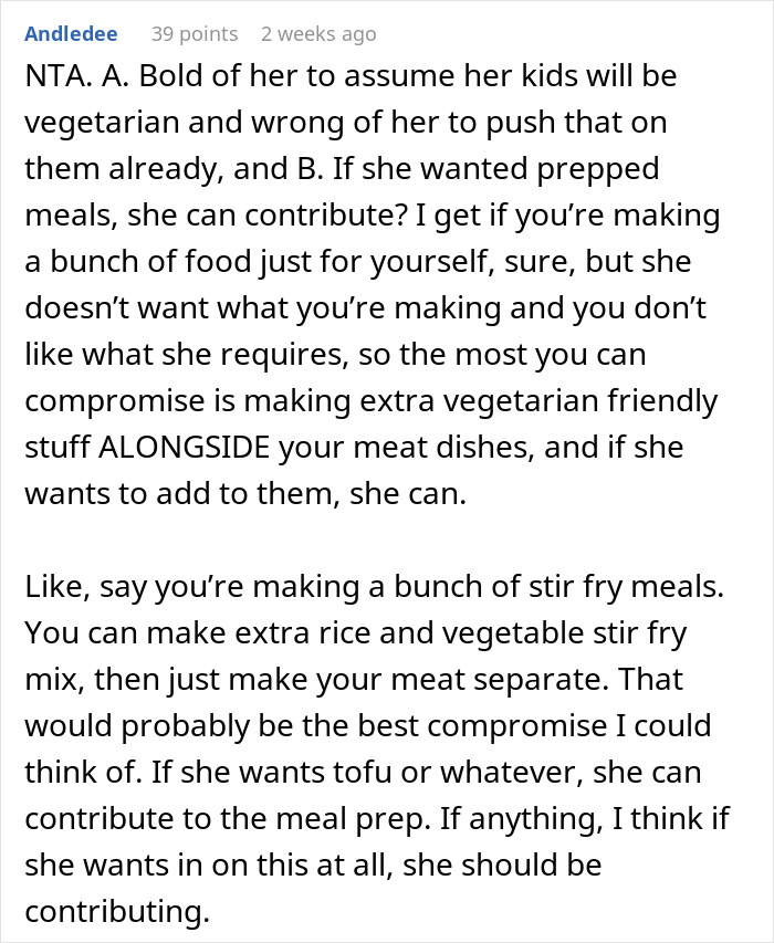 Reddit comment discussing vegetarian meal prep compromise in a family setting.