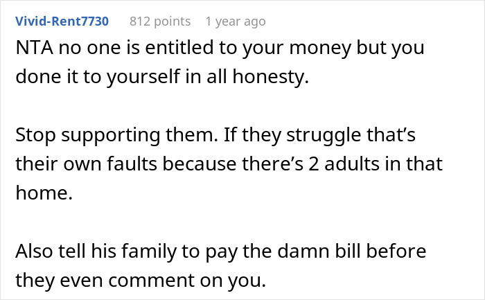 Reddit comment discussing views on paying hospital expenses for sister\'s childbirth.