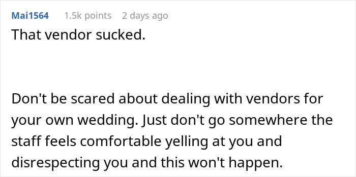 Text comment on wedding caterer yelling incident, highlighting vendor disrespect.