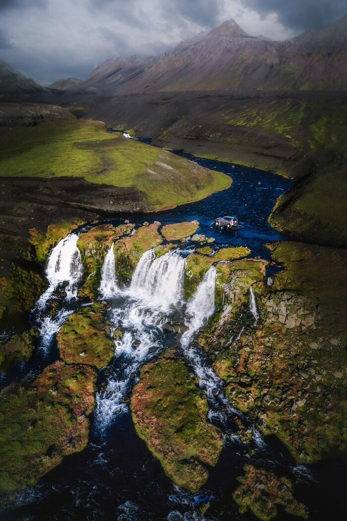 Cruce del río Bláfjallafoss, Islandia