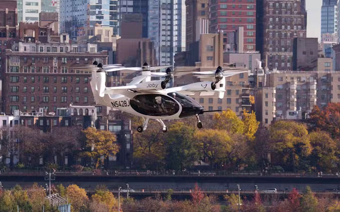 "2025 Will Be Epic": Flying Electric Taxis To Launch Passenger Services In Major Cities Soon