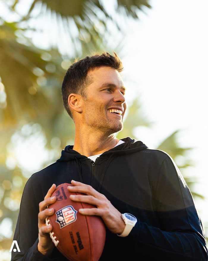 Tom Brady’s Net Worth: How The NFL Legend Built His $300M Fortune