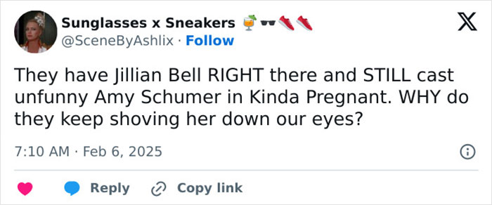 Tweet criticizing Amy Schumer's comedy, mentioning Jillian Bell in "Kinda Pregnant.