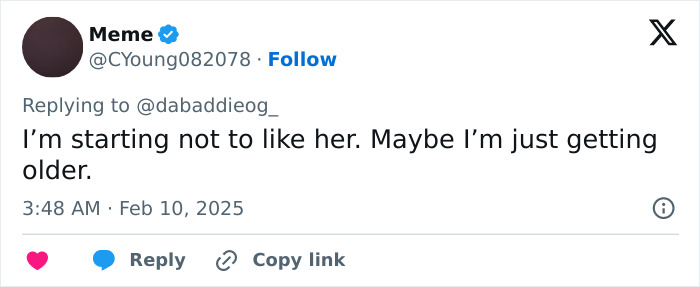 Tweet reacting to Cardi B\'s Superbowl party dancing with mixed feelings.