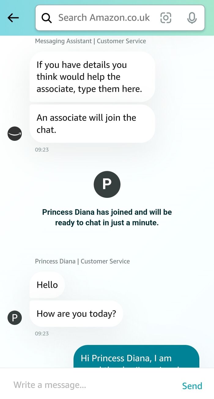 Chat support interface with infuriating replies, featuring automated and live messages from customer service.