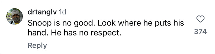 Comment criticizing Snoop Dogg for lack of respect, with 374 likes.