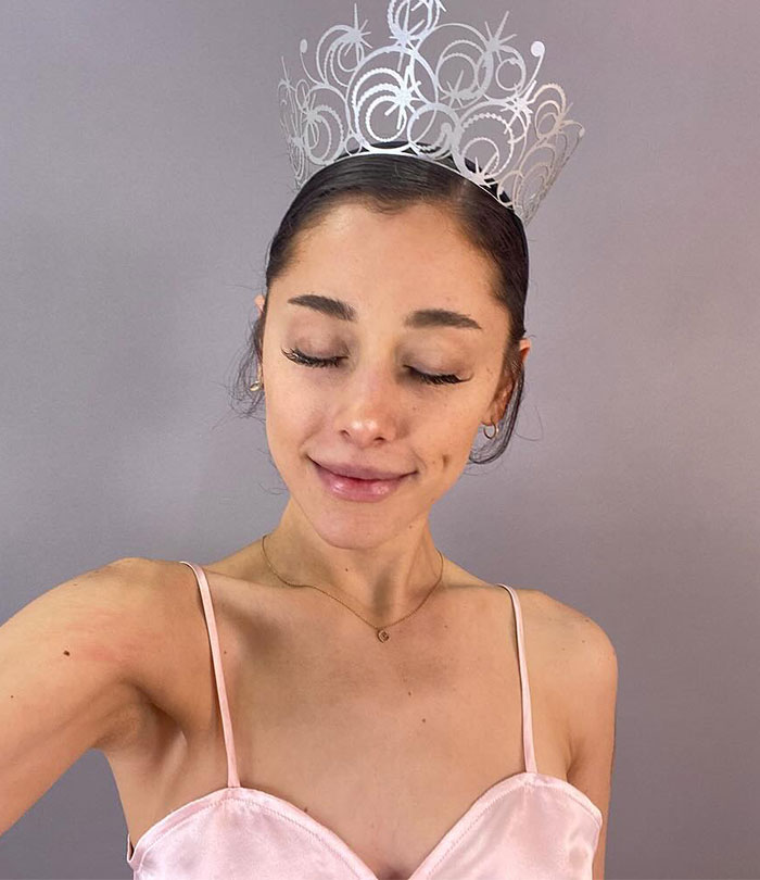 Ariana Grande in Wicked crown fitting