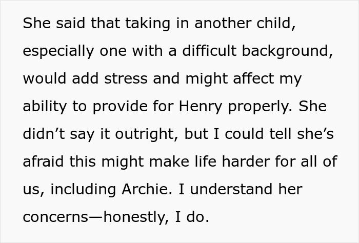 Text discussing the single dad's dilemma about taking in his son's best friend due to family stress concerns.