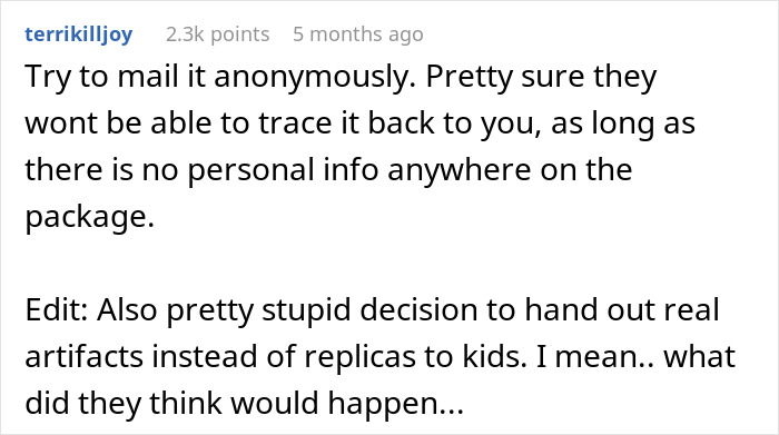 Reddit comment discussing anonymously returning a stolen artifact.