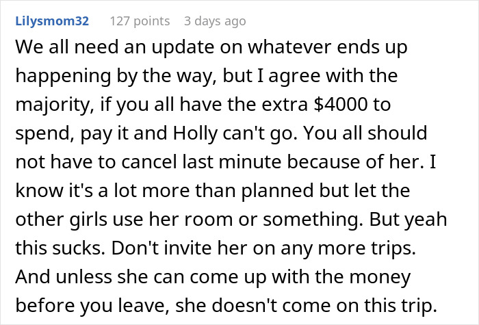 Text post discussing a woman's refusal to cover vacation costs for a friend who canceled last minute.