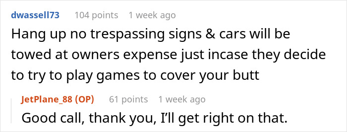 Reddit discussion about a mom with dementia and driveway issues, suggesting no trespassing signs and towing cars.