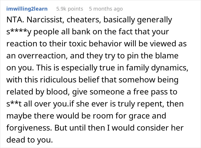 Reddit comment discussing toxic family dynamics related to a woman's attempt to call off sister's engagement.