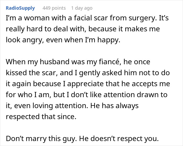 Text discussing a woman's facial scar and her fiancé's reaction, suggesting postponement of their wedding.