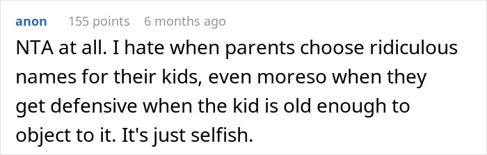 Online comment criticizing parents for choosing ridiculous names for kids, calling it selfish.