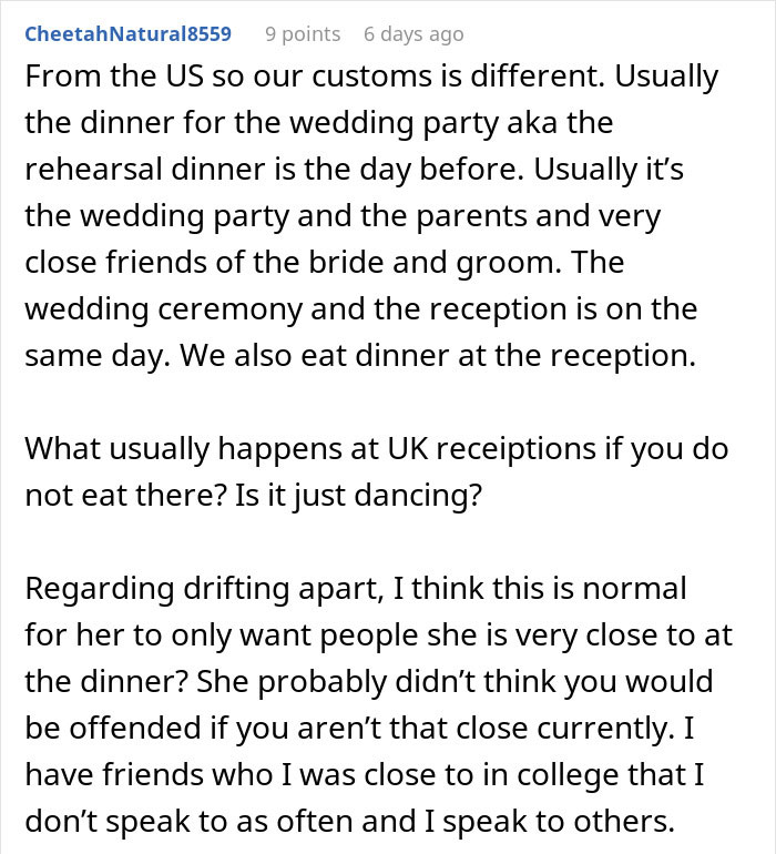 Text of a Reddit comment discussing wedding customs and dinner exclusions.