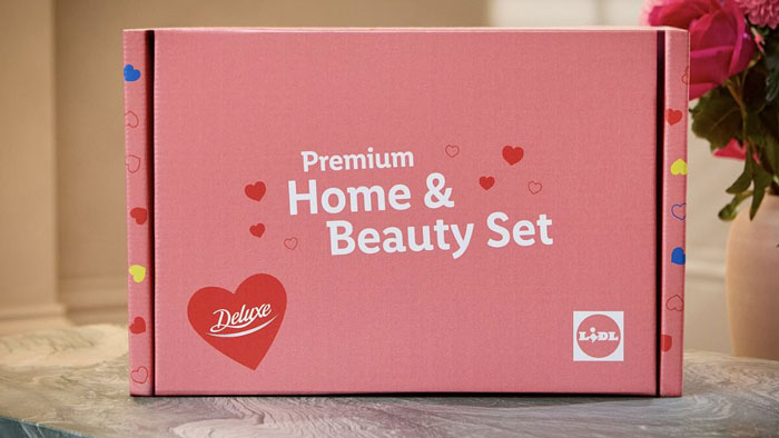 Lidl Valentine's Day beauty box, pink with heart designs, labeled "Premium Home & Beauty Set.