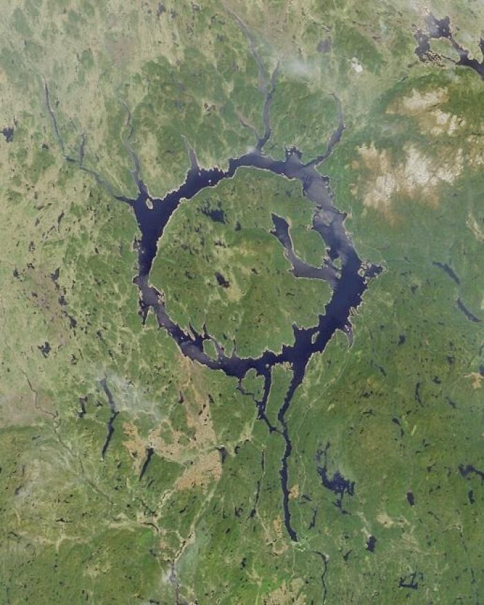 Satellite view of circular lake formation, a cool Wikipedia article topic.