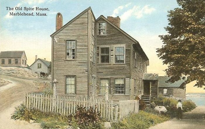 Old Spite House in Marblehead, Massachusetts, a topic of cool Wikipedia articles to explore during spare moments.