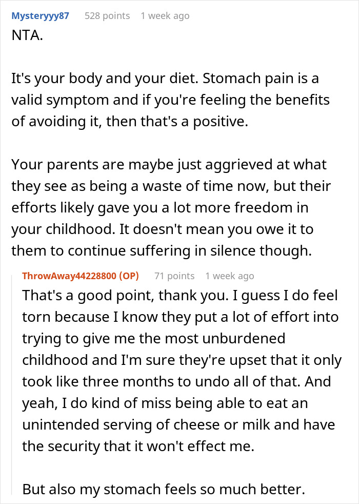 Reddit comment discussing allergy concerns and family dynamics.